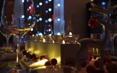 Stolperstein Weihnachtsfeier: Etikette-Tipps für das bedeutende Betriebsfest